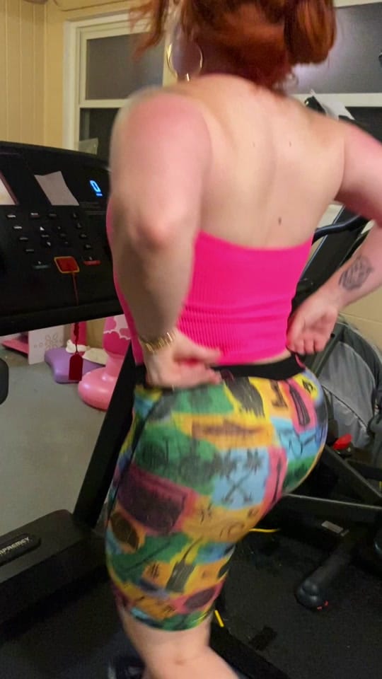 Post 2 by Mandy Mink on TikTok (video)