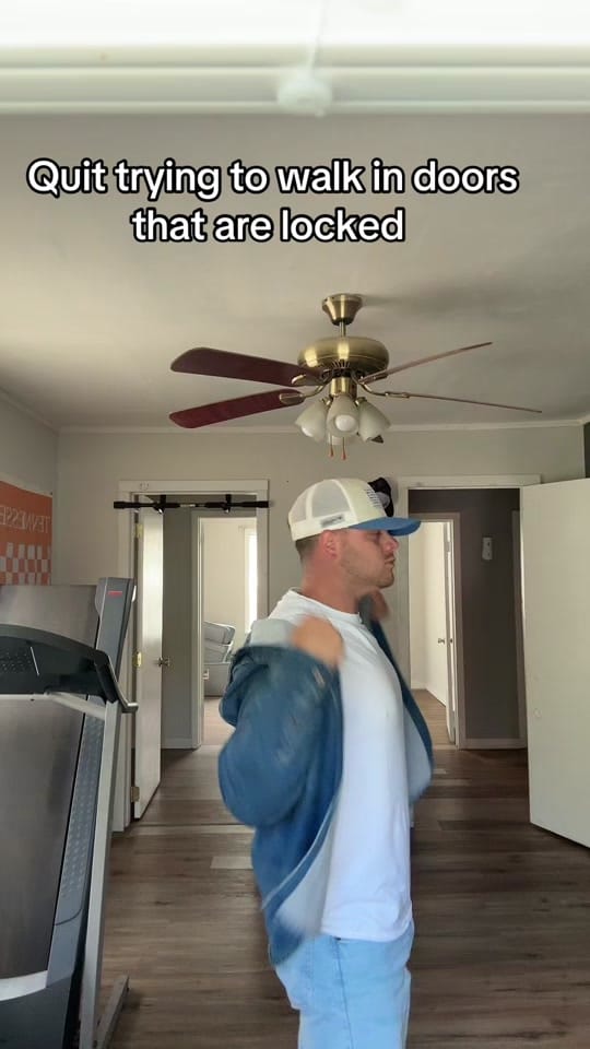 Post 3 by Jordan Johnson on TikTok (video)