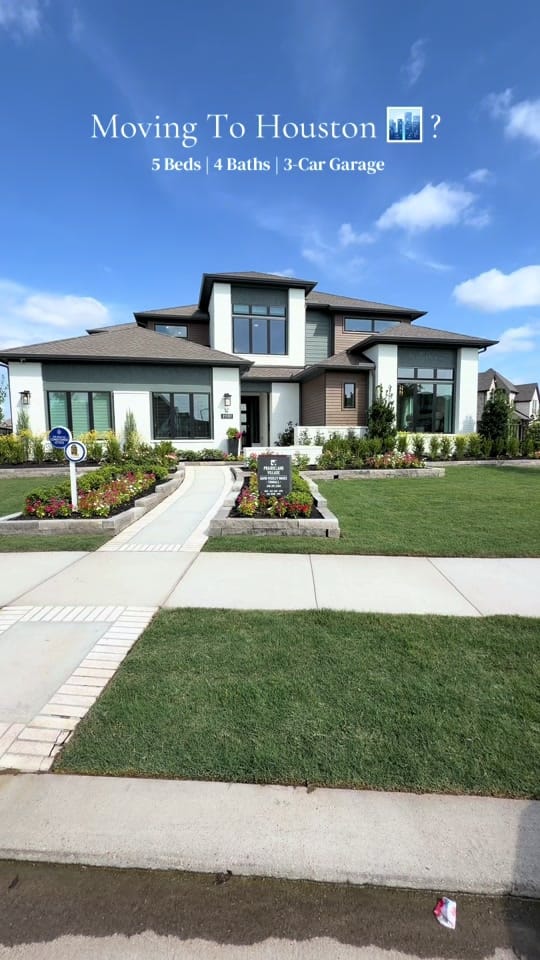Post 3 by Rayanna | Houston Realtor on TikTok (video)