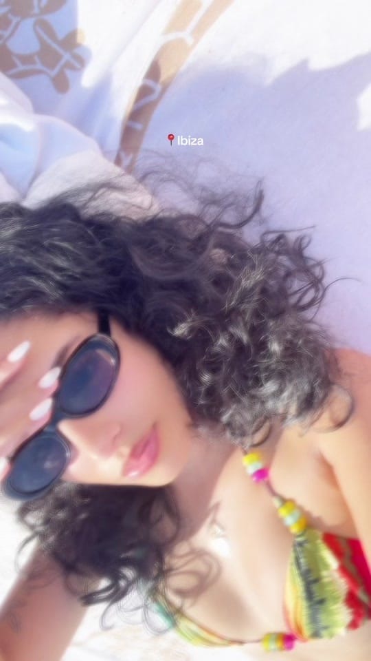 Post 3 by LIS on TikTok (video)