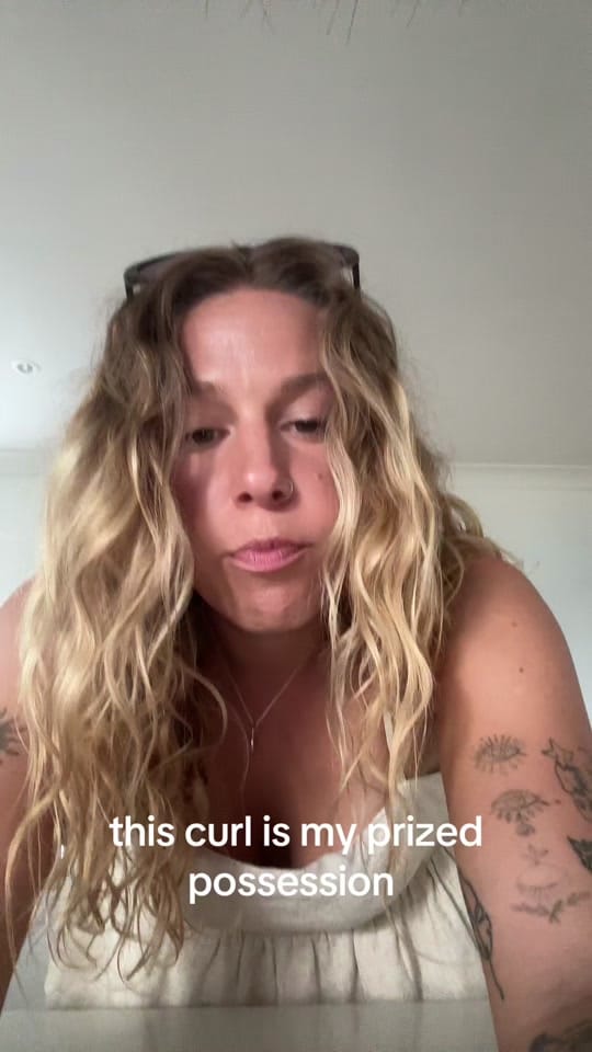 Post 4 by alina on TikTok (video)