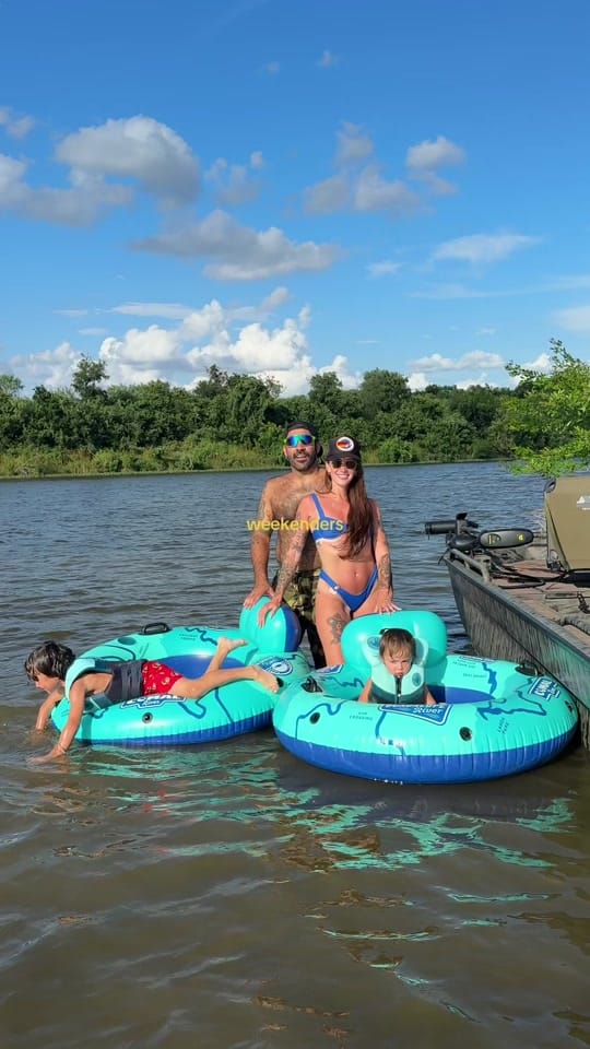 Post 3 by Savannah Astani on TikTok (video)