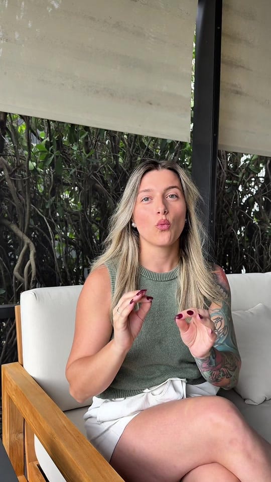 Post 1 by Alexandra Lapierre on TikTok (video)