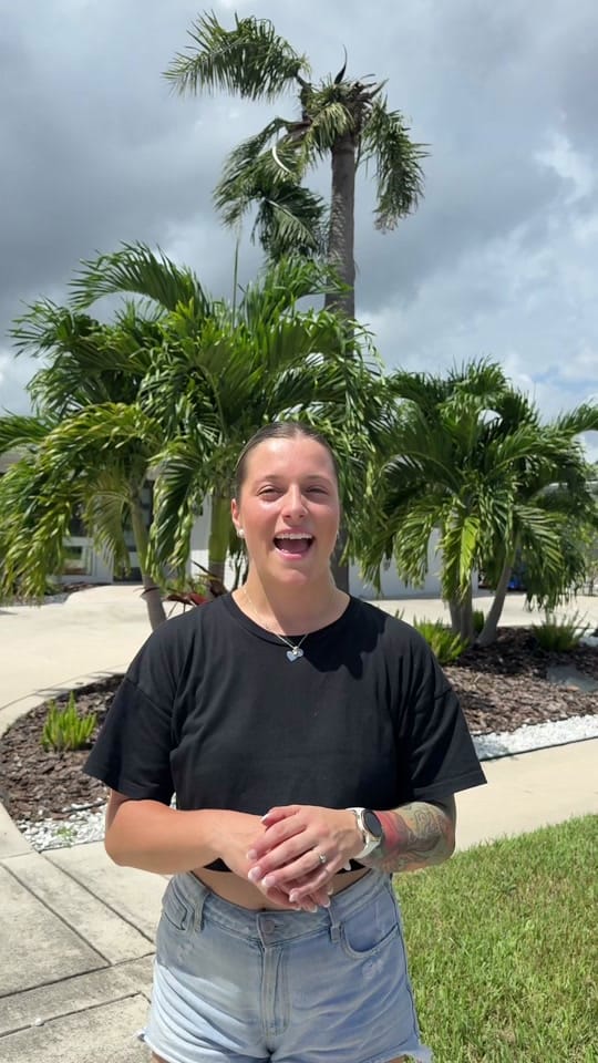 Post 2 by Alexandra Lapierre on TikTok (video)