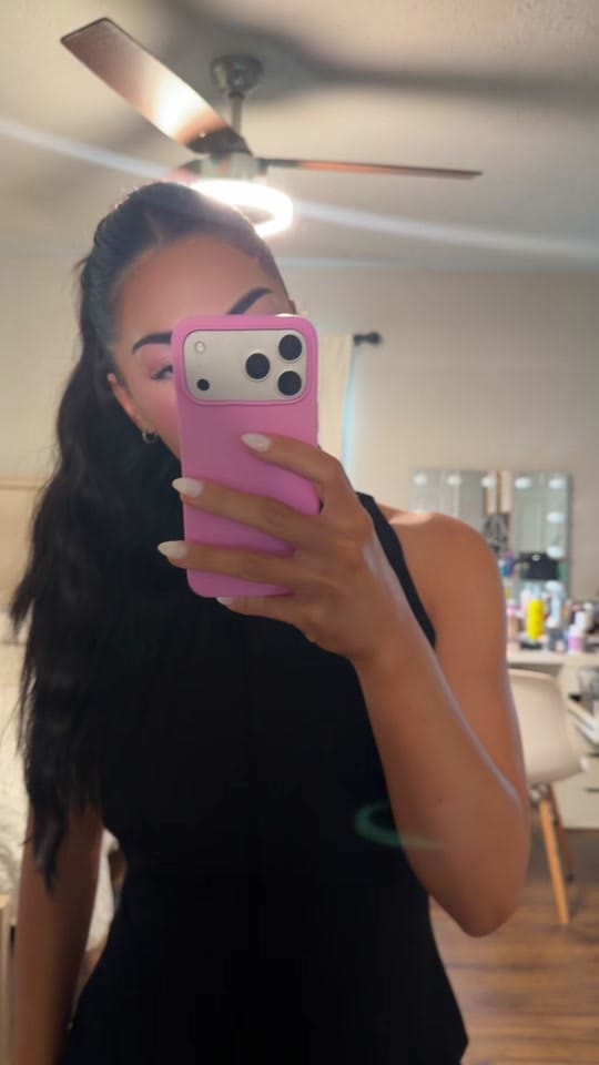 Post 2 by Lucy Carleton on TikTok (video)