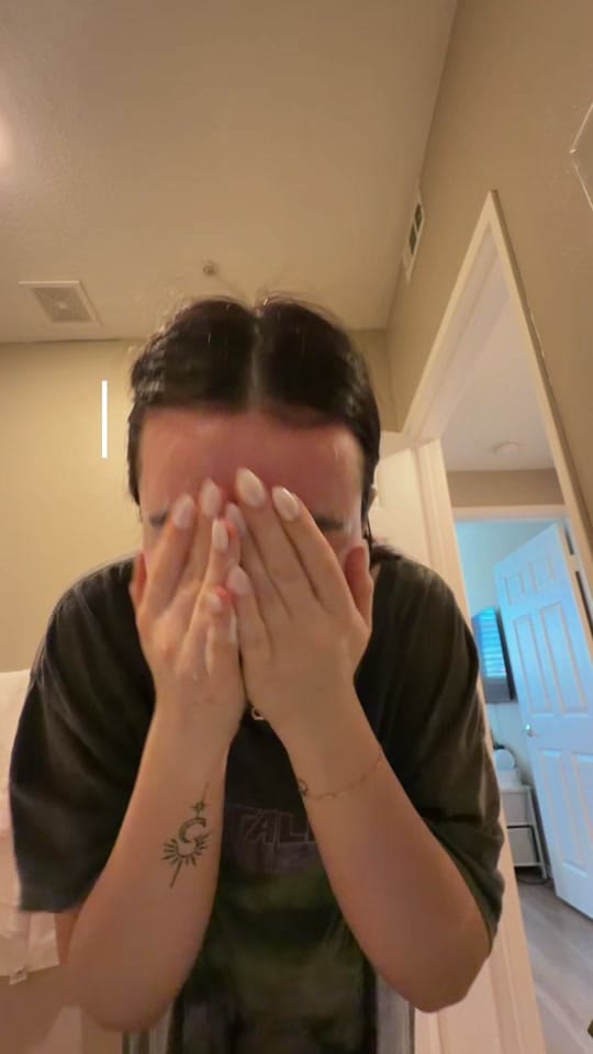 Post 9 by Sienna Momsen on TikTok (video)