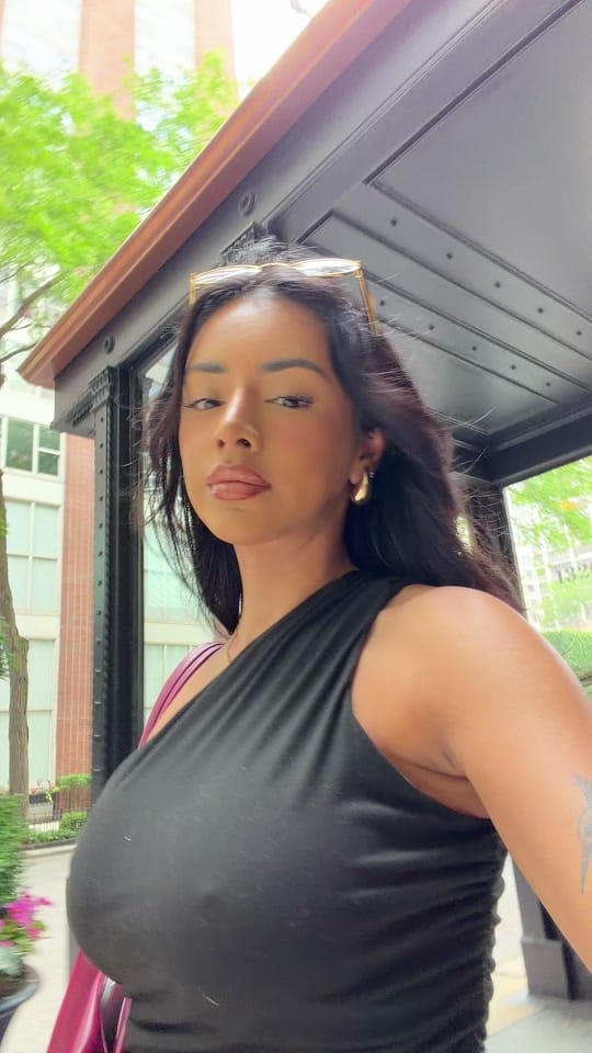 Post 2 by viri on TikTok (video)