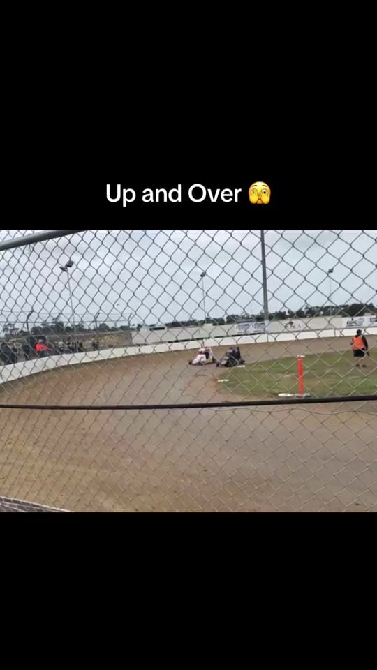 Post 7 by Ellen on TikTok (video)