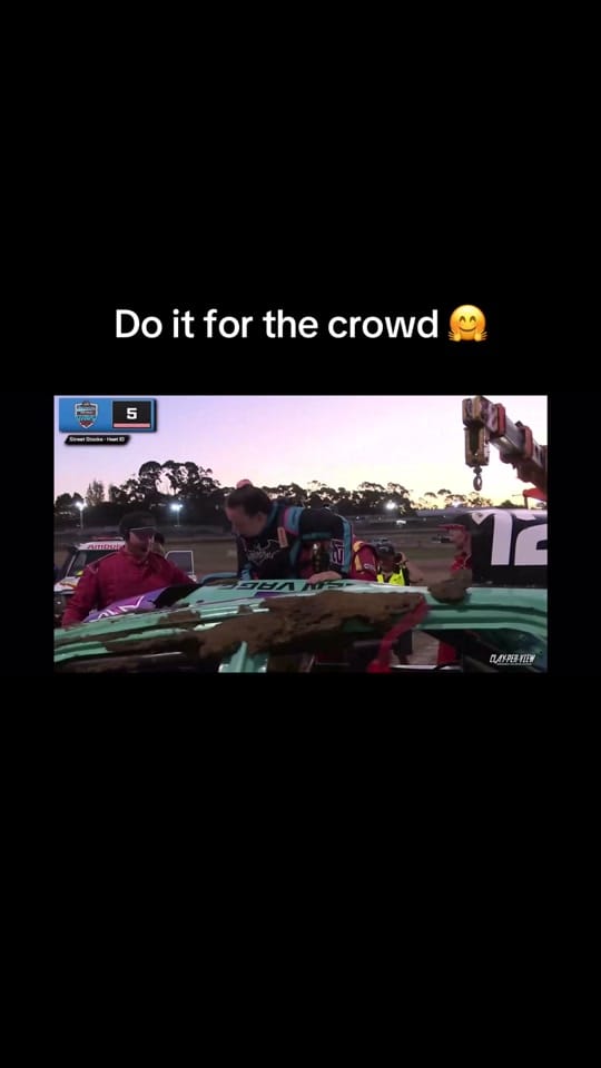 Post 9 by Ellen on TikTok (video)