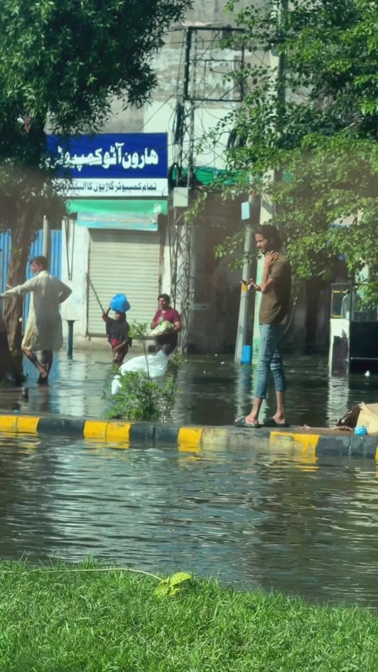Post 9 by Ali Mehrban 🇺🇸 on TikTok (video)