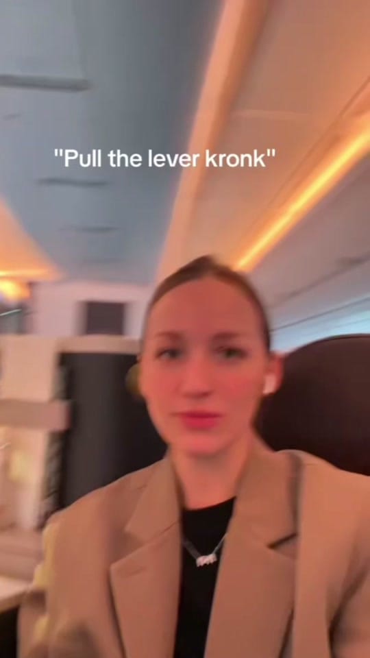 Post 7 by Mel B. on TikTok (video)
