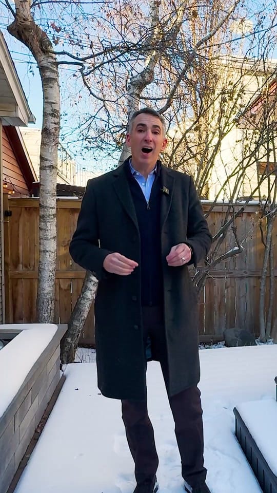 Post 2 by LeighMarcusChicago on TikTok (video)