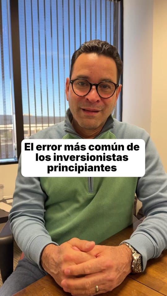 Post 5 by Real Estate Hecho Fácil on TikTok (video)