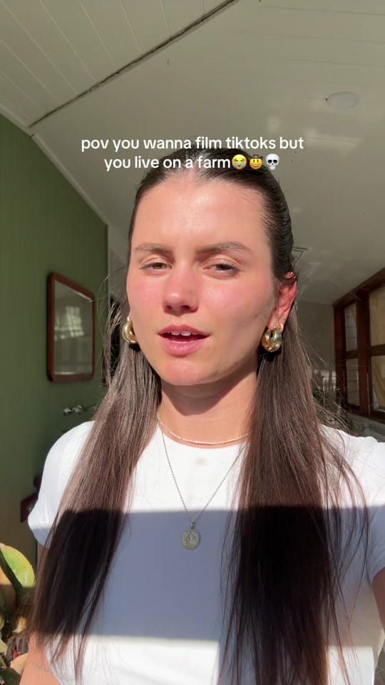Post 8 by 𝐕𝐚𝐧𝐞𝐲 | travel & UGC on TikTok (video)