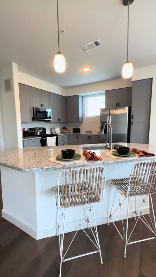 Post 4 by Jessica|TX Apartment Locator on TikTok (video)