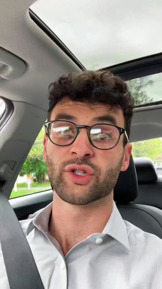 Post 5 by Max Levinston on TikTok (video)