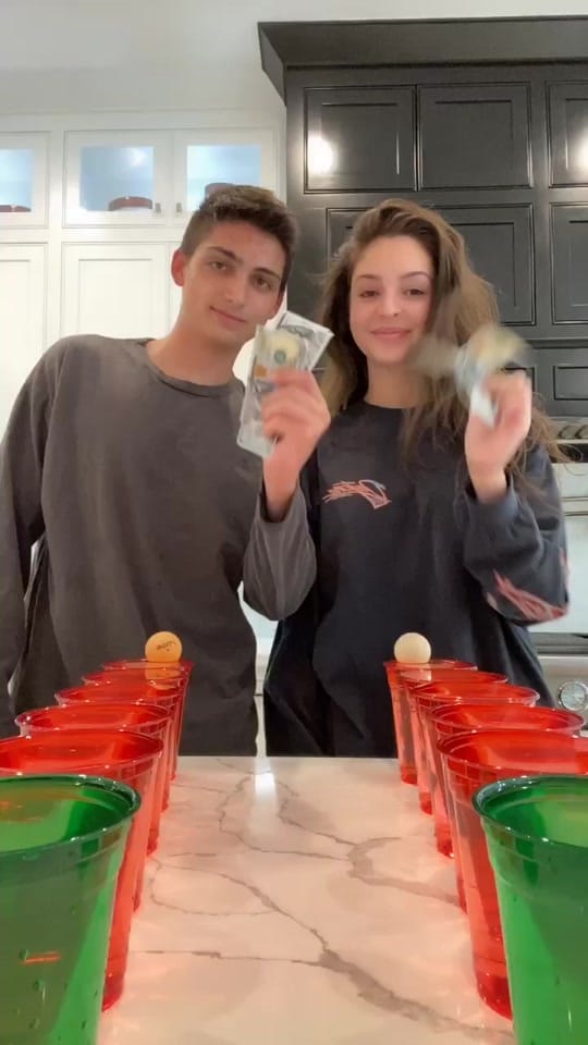 Post 3 by Shane Zvulun on TikTok (video)