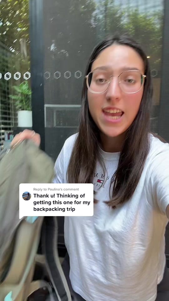 Post 10 by Katia | Backpacking Tips ✈️ on TikTok (video)