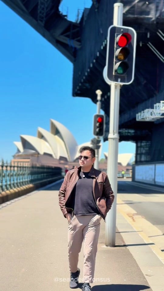 Post 2 by Seander on TikTok (video)