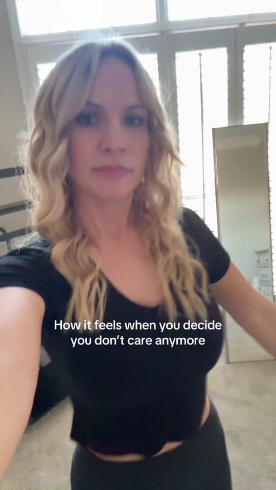Post 1 by Lori Jarrett on TikTok (video)