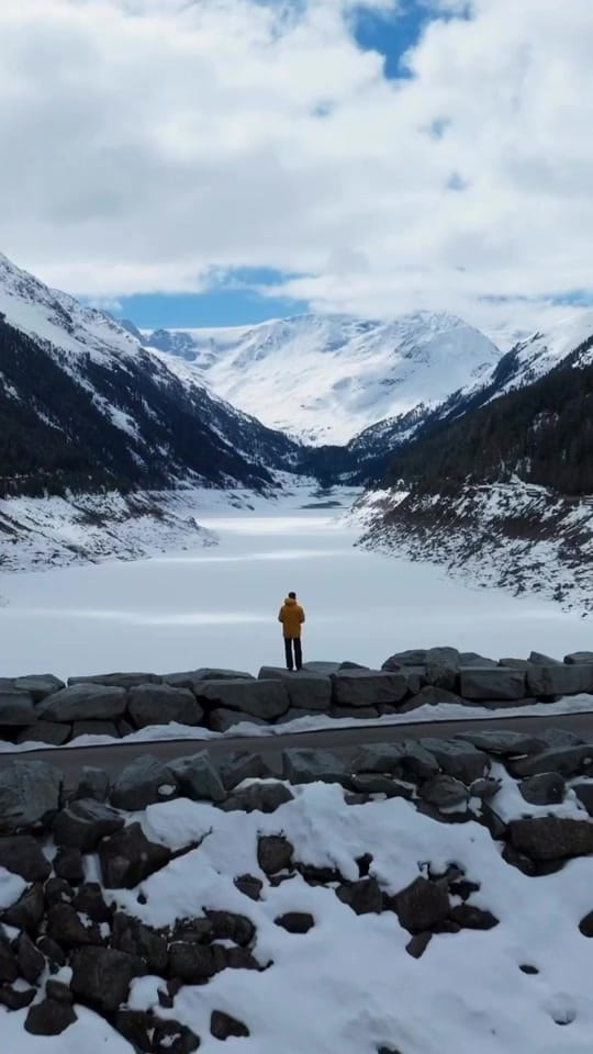 Post 4 by Kris on TikTok (video)