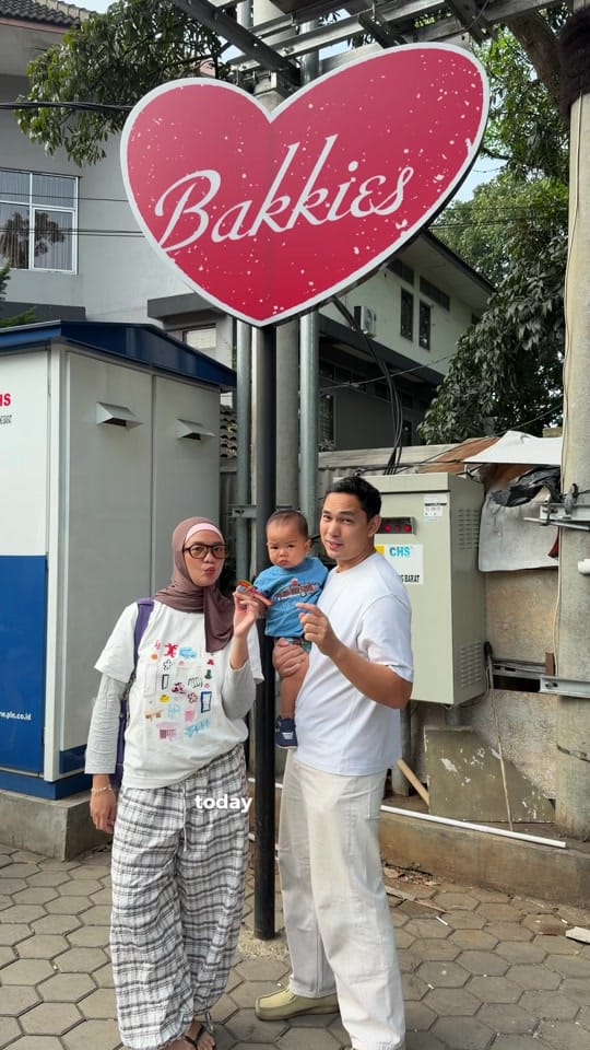 Post 8 by Hamzah Bustami on TikTok (video)