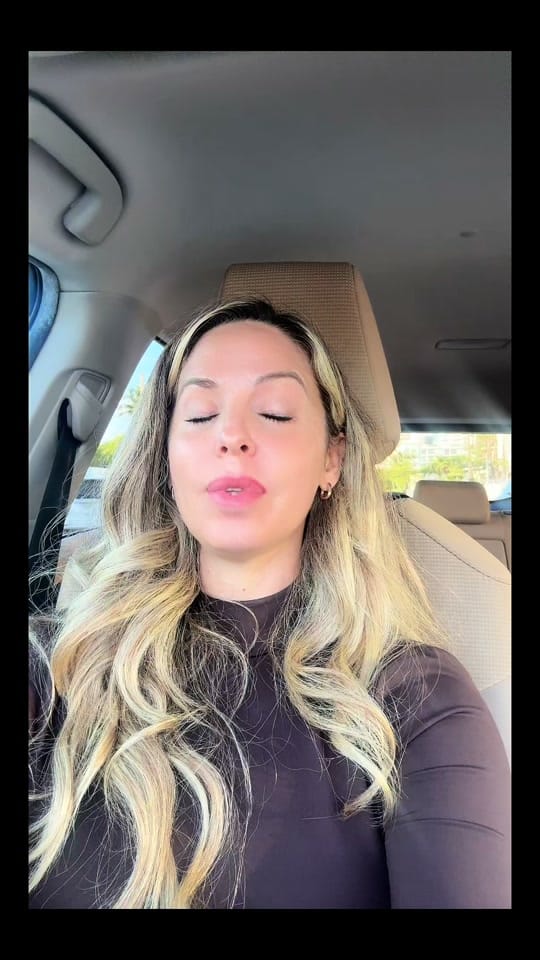 Post 4 by Nathalie Sanchez on TikTok (video)