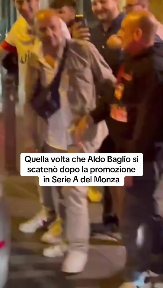 Post 6 by Tre uomini e un social on TikTok (video)