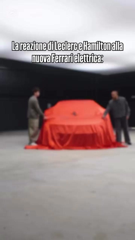 Post 8 by Tre uomini e un social on TikTok (video)