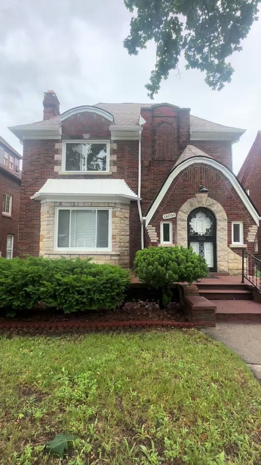 Post 4 by Michigan Real Estate on TikTok (video)