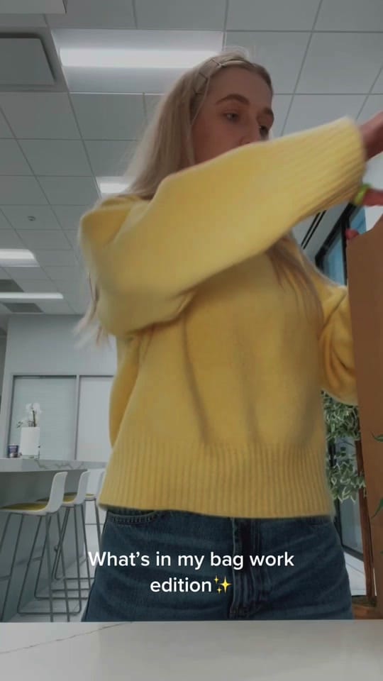 Post 10 by Anna-Sofia Belova on TikTok (video)