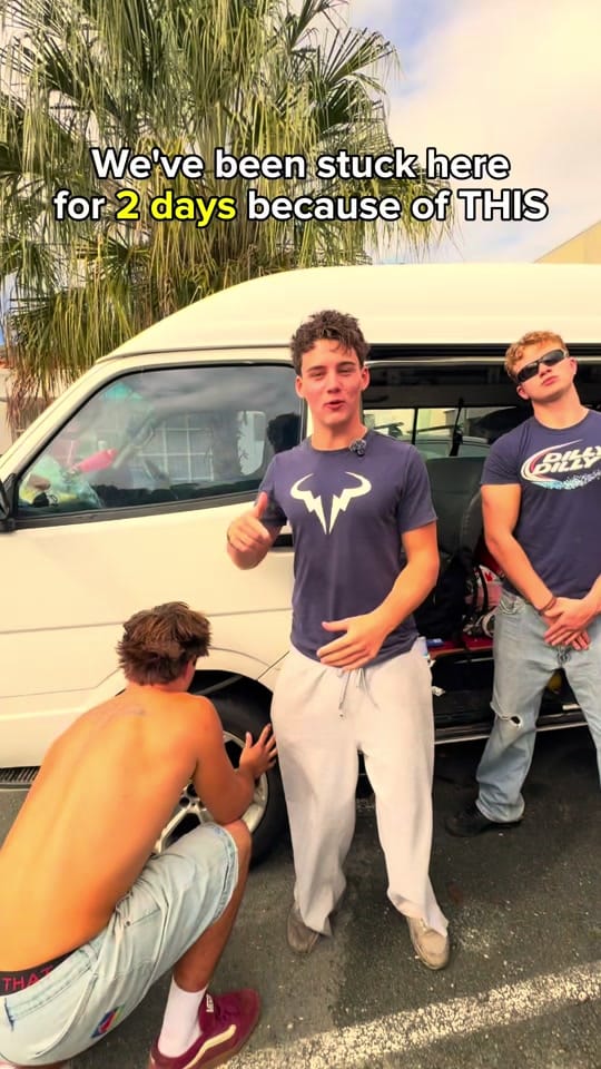 Post 3 by MEGABOYS on TikTok (video)