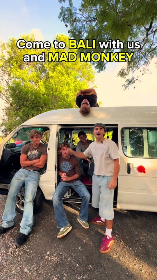 Post 2 by MEGABOYS on TikTok (video)
