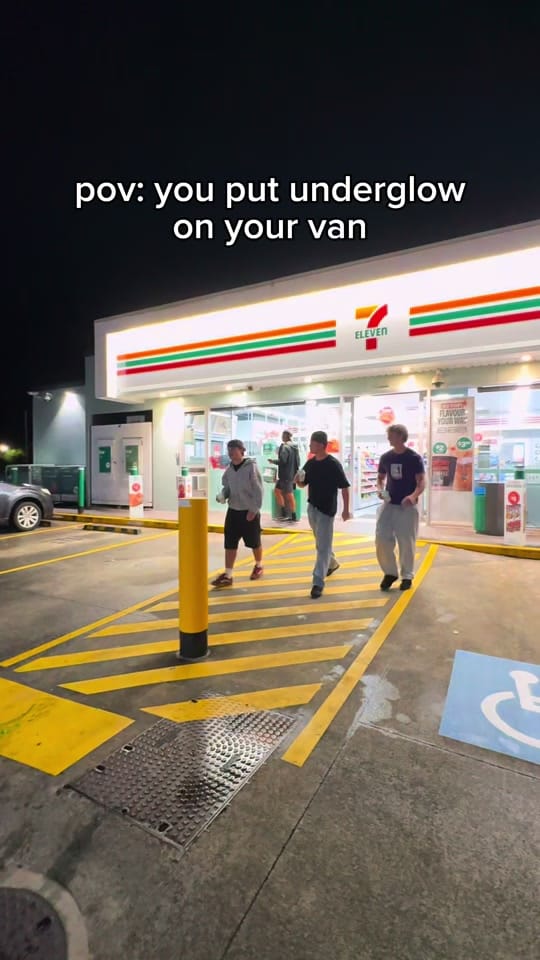 Post 1 by MEGABOYS on TikTok (video)