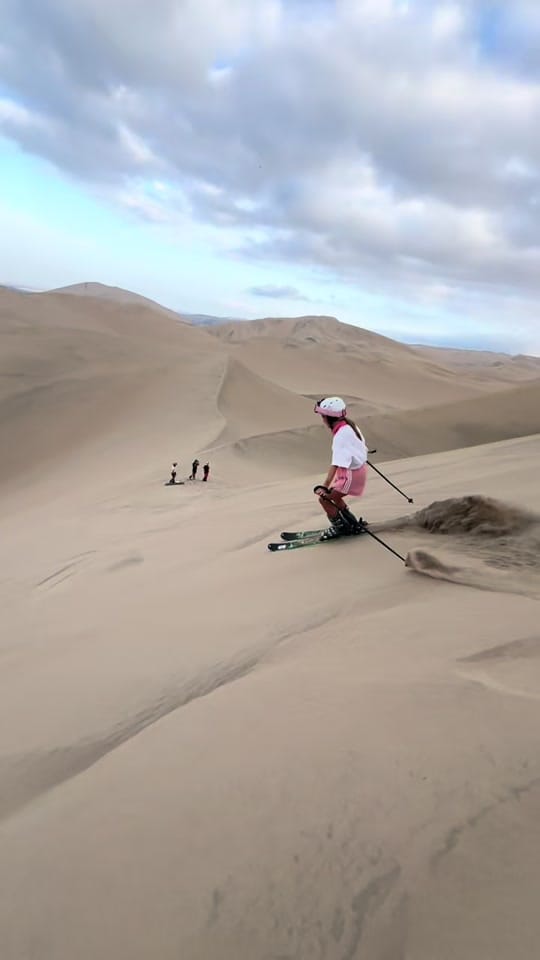 Post 1 by Ebonie Platfoot | Travel Vlogs on TikTok (video)