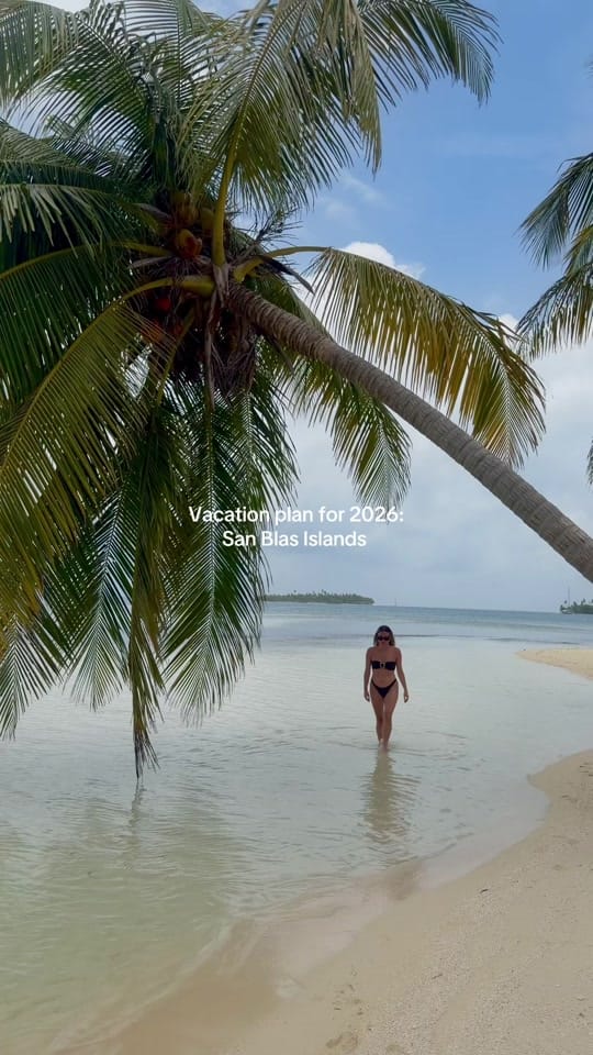 Post 7 by Ebonie Platfoot | Travel Vlogs on TikTok (video)