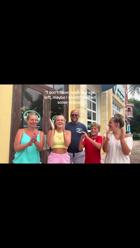 Post 2 by Mia Baker🌸💖🌺💕 on TikTok (video)