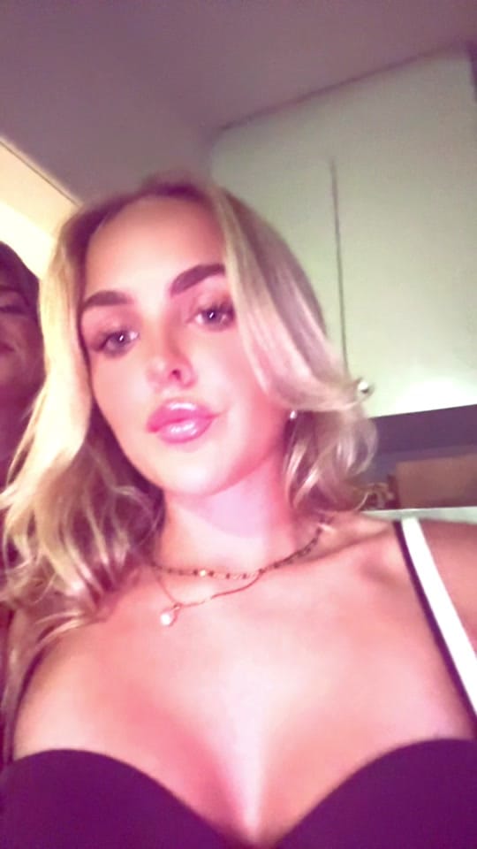 Post 4 by Mia Baker🌸💖🌺💕 on TikTok (video)