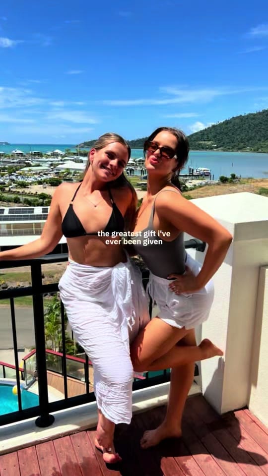 Post 3 by miamadecontent on TikTok (video)