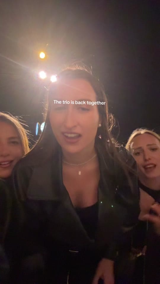 Post 2 by Sarah 🇨🇿🇺🇸🇦🇺 on TikTok (video)