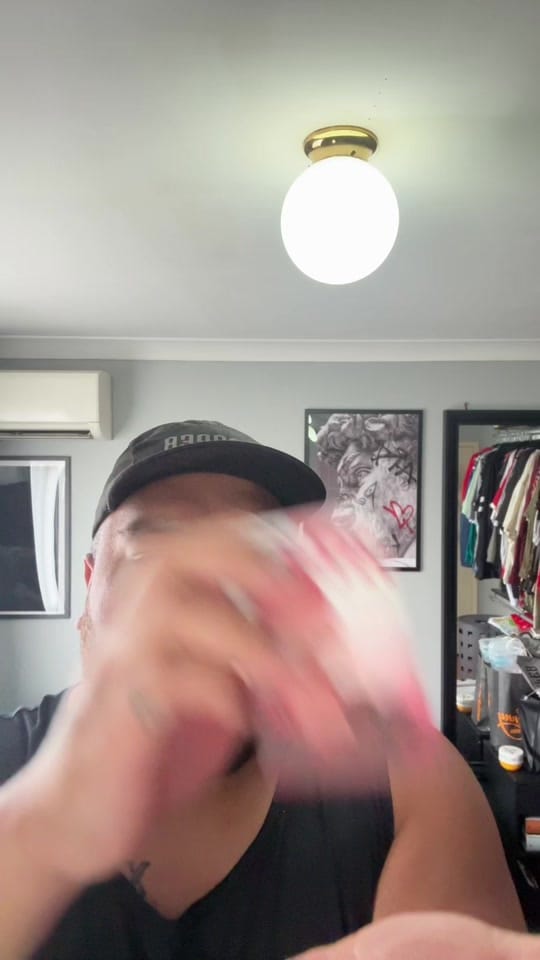 Post 5 by itskingleroy on TikTok (video)