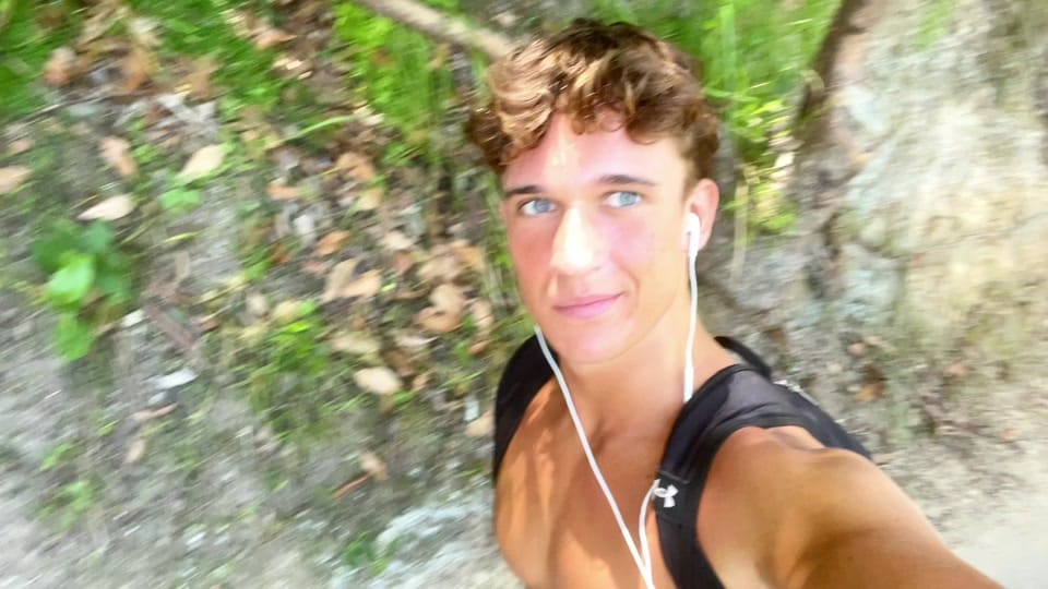 Post 2 by Olly 🌍 on TikTok (video)