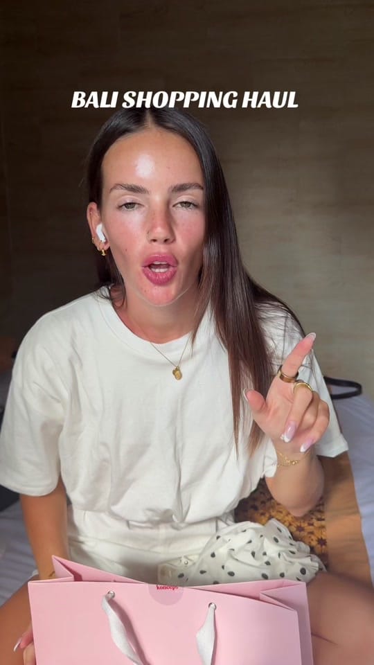 Post 4 by NicoleQuinn on TikTok (video)
