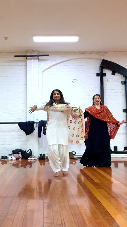Post 1 by lifewithsanj_ on TikTok (video)