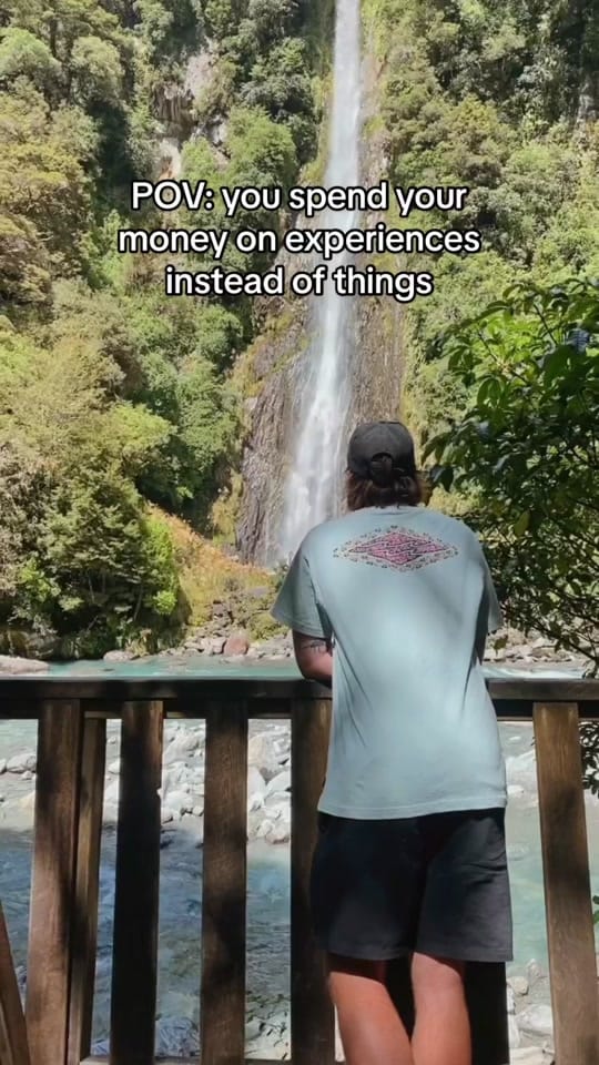 Post 5 by Chloe & Jackson on TikTok (video)