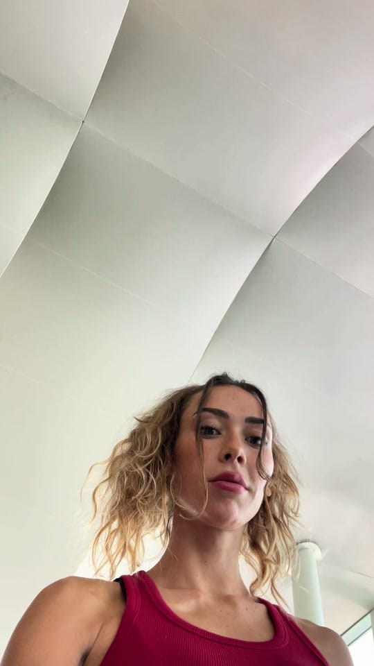 Post 6 by jessicagracewhalen on TikTok (video)