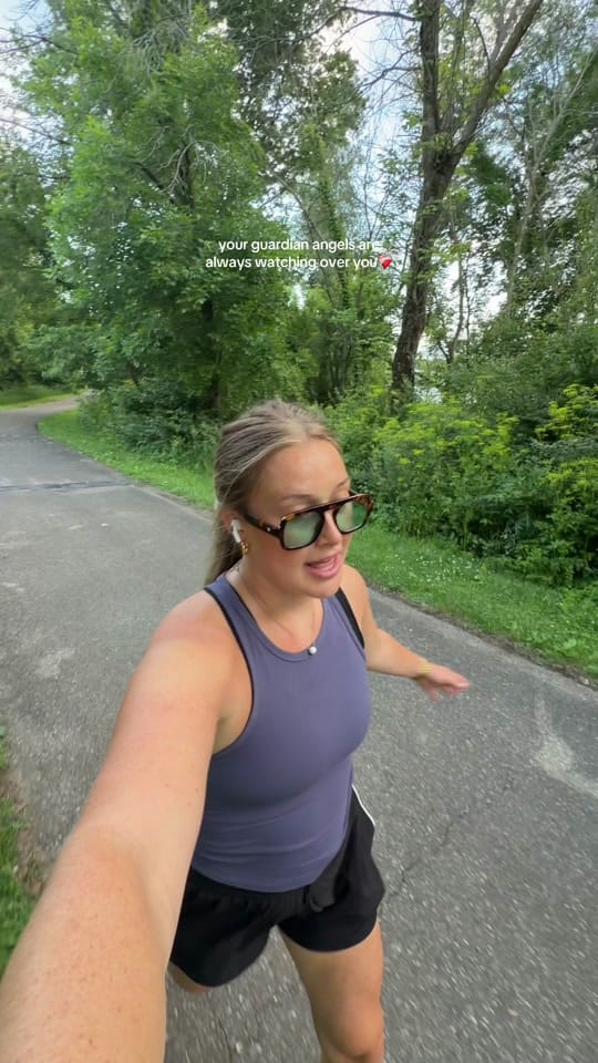 Post 1 by SYDNEY EGGENA on TikTok (video)