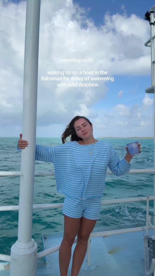 Post 6 by Sydney on TikTok (video)