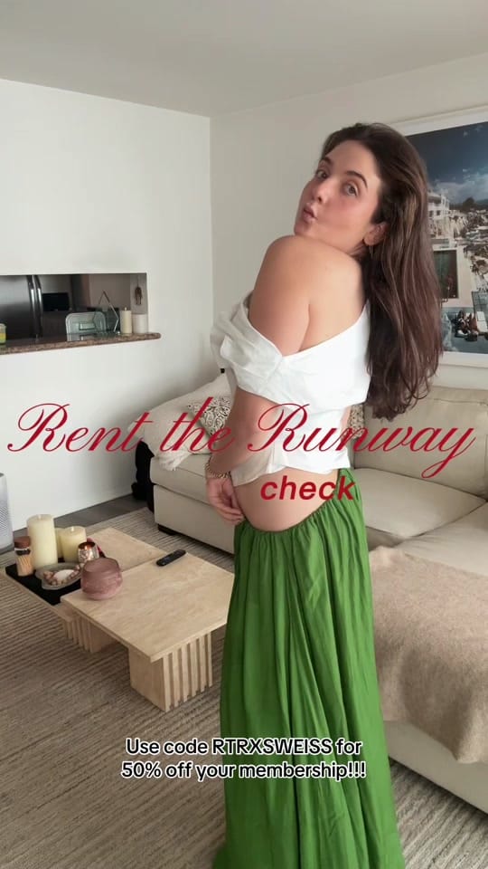 Post 3 by Sydney Weiss on TikTok (video)