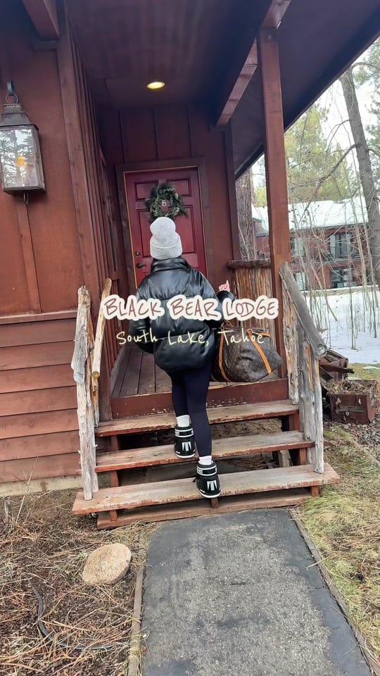 Post 9 by Sydney Weiss on TikTok (video)